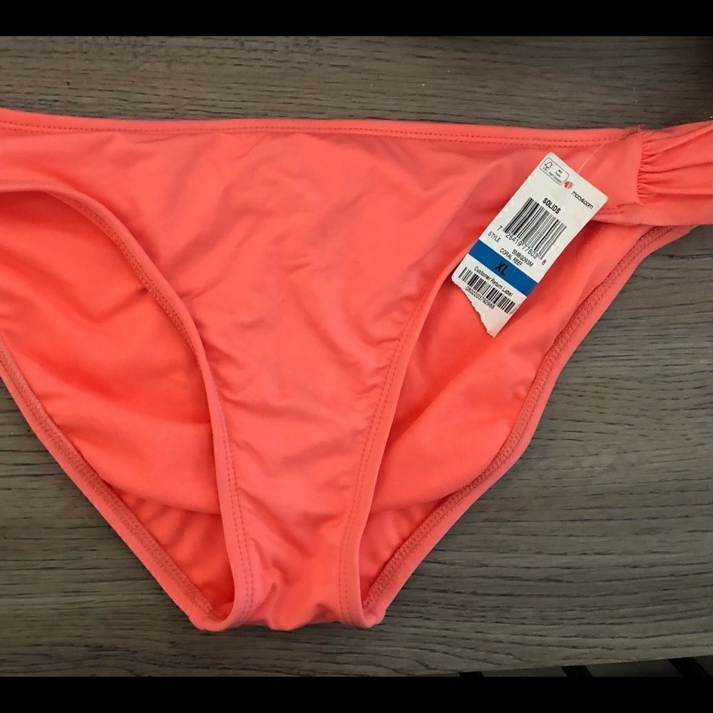 Bar III Biquíni Hipster rushed size biquíni Bottom size XL NWT Ipsy bag